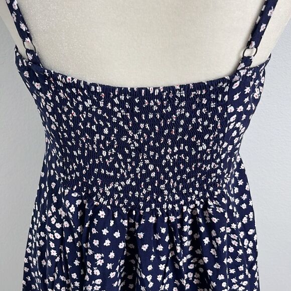 Gap mini floral print sundress. Adjustable shoulder straps. Size XS. - Picture 4 of 7